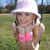 Kittys Panties Set At The Park 012 01