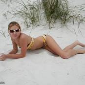 Amber Kelly Beach Bunny Picture Set