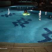 Rubber Dolls Flexible Latex Fun Video 080725.wmv snapshot 06.09 [2025.07.13 07.27.38]