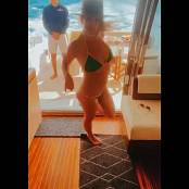 Britney Spears Social Media Video 013.mp4 snapshot 00.00 [2025.07.17 23.43.35]