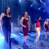 Spice Girls Too Much Live at TOTP 25.12.1997 2st Performance Video 180725.mp4 snapshot 01.25 [2025.07.20 13.06.55]