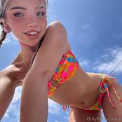 Bougie BB OnlyFans Summer Fun On The Roof 026