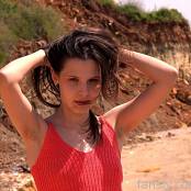 Cinderella Story Nika Rest By The Sea Set 005 001