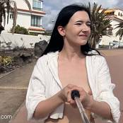 BralessForever Britneys Selfie Walk HD Video