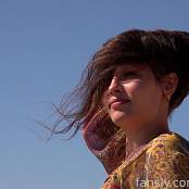 Cinderella Story Nika At The Sea Set 001 010