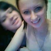 lesbian girls play on cam video 120825.avi snapshot 09.40 [2025.08.13 13.55.50]