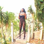 Jada Fire Ultimate Asses 1 Photoshoot AI Enhanced TCRips Video 290725.mkv snapshot 01.19 [2025.08.14 06.56.45]