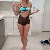 Vicky Stark OnlyFans Sexy Costume Try On Video 180825.mp4 snapshot 09.24 [2025.08.18 21.07.15]