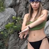 Girls Hunters of Beauty Green Lizard 4K UHD Video 003 200825.mp4 snapshot 02.20 [2025.08.20 21.45.17]