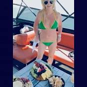 Britney Spears Social Media Updates Pack 047 Video 020.mp4 snapshot 00.12 [2025.08.22 21.26.39]