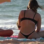 Lovely Beach Girls Video 005 150825.mp4 snapshot 04.25 [2025.08.24 13.38.59]