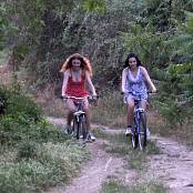 Girls Hunters of Beauty Evening Bikes 4K UHD Video 002 290825.mp4 snapshot 00.00 [2025.08.29 23.01.37]