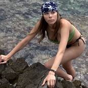 Girls Hunters of Beauty Island 4K UHD Video 008 310825.mp4 snapshot 03.24 [2025.08.31 11.06.39]