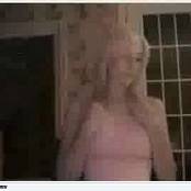 blonde showing tits video 010925.flv snapshot 01.32 [2025.09.01 12.37.27]