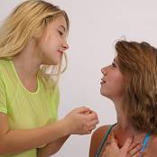 FloridaTeenModels Heather and Babs Blue Yellow 031