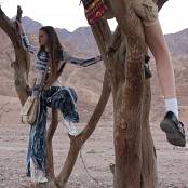 Girls Hunters of Beauty Land Trip Video 020925.mp4 snapshot 01.49 [2025.09.02 10.01.27]