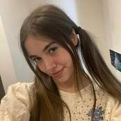 Aleja Crack Photos 1283x1626 134c814d061d49654822ca7fab1c1b31