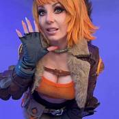 Jessica Nigri Tiktok 2025 01 08 @jessicajska 7457376165003693358 Video.mp4 snapshot 00.00 [2025.09.15 20.05.37]