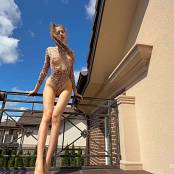 Fashion With Stesha September 2025 Stefania Deriabina 3 Video 170925.mp4 snapshot 06.10 [2025.09.17 20.18.30]