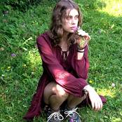 Girls Hunters of Beauty In The Mountains 4K UHD Video 005 170925.mp4 snapshot 02.48 [2025.09.17 20.17.28]