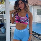 Jamie CorneliusTheCatXo corneliusthecat.xo   C7R4EktuNVd   2