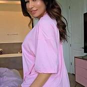Alinity OnlyFans Pink Shirt Video.mp4 snapshot 00.05 [2025.09.23 01.42.44]