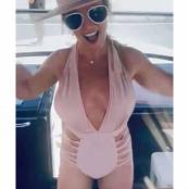 Britney Spears Social Media Updates Pack 048 008.mp4 snapshot 00.04 [2025.09.23 01.44.49]