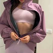 Stefania Deriabina Sporty Outfit Stesha IMG 994297193e471991b326 Video.mp4 snapshot 00.05 [2025.09.23 01.47.32]