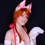 Elena De Haes ShinyAkiko Instagram shinyakiko   DCMi5sRIGAE   5