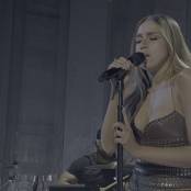 Tate McRae Dear God Live SNL 4K UHD Video