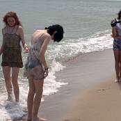 Girls Hunters of Beauty Shooting On The Way To The Sea 4K UHD Video 005 071025.mp4 snapshot 05.00 [2025.10.07 03.36.44]