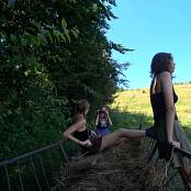 Girls Hunters of Beauty Cart 4K UHD Video 002 111025.mp4 snapshot 02.38 [2025.10.11 22.34.19]