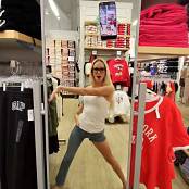 Natalie Reynolds Tiktok 2025 09 01 @nataliireynoldss 7545168037876469006 Video.mp4 snapshot 00.17 [2025.10.13 23.43.07]
