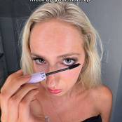 Natalie Reynolds Tiktok 2025 10 04 @nataliireynoldss 7557481855105142047 Video.mp4 snapshot 00.00 [2025.10.13 23.44.31]