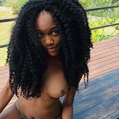 MarvelCharm Naya Camo HD Video 161025.mp4 snapshot 05.51 [2025.10.16 23.01.49]