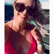 Britney Spears 2025 12 24  2003697532833267948 Y6LxY5Hv1MlXjzQp Video.mp4 snapshot 00.15.506