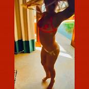 Britney Spears 2025 12 29  2005443090950279416 PEEVj40eT3UqpuwT Video.mp4 snapshot 00.45.000