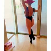 Britney Spears 2026 04 12  2043165188656922985 Bdt0sZ13EFurjwyJ Video.mp4 snapshot 00.11.729