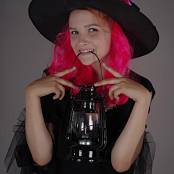 MarvelCharm Lena Pink Witch Picture Set