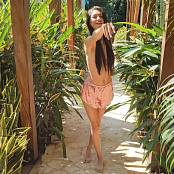 MarvelCharm Ximena Garden Video 010526.mp4 snapshot 02.01.800