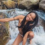 MarvelCharm Naya Good Vibes HD Video