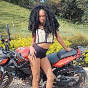 MarvelCharm Naya Moto HD Video
