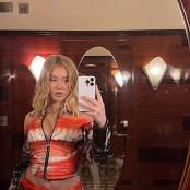 Zara Larsson Tiktok 2023 11 06 @zaralarsson 7298479040669715744 Video.mp4 snapshot 00.00.810