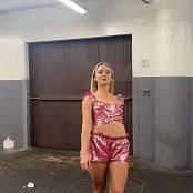 Zara Larsson Tiktok 2025 03 10 @zaralarsson 7480262916348972310 Video.mp4 snapshot 00.02.000