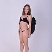 MarvelCharm Marissa Black Angel Picture Set