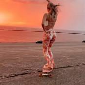 Surfsterre Tiktok 2025 12 30 @surfsterre 7589720559492025632 Video.mp4 snapshot 00.14.327