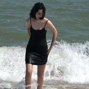Girls Hunters of Beauty Black White 002 Video 250526.mp4 snapshot 01.18.900