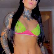 Kris Karson Neon Green 230526 Video 250526.mp4 snapshot 00.15.345