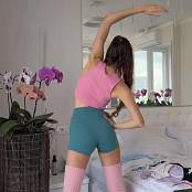 Stesha Fashion Stop Wearing Boring Gym Clothes How to Dress for Your Shape Feel Amazing Video 040626.mkv snapshot 05.33.033