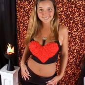 Christina Model 041 Heart Top and Feathered Skirt AI Enhanced V2 TCRips Video 220626.mkv snapshot 00.58.639